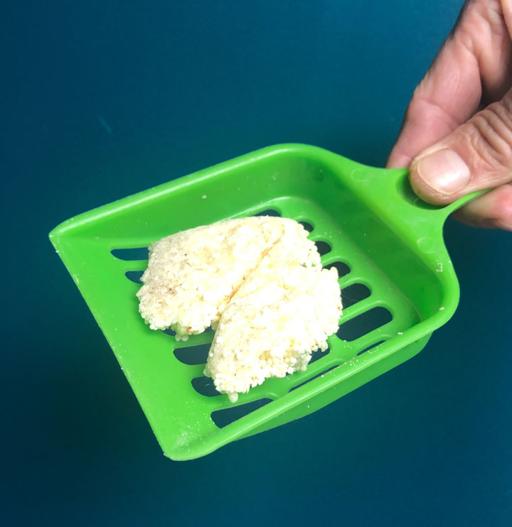 Garfield Ultimate Clump Litter has very high absorbency and did a great job with clumping.